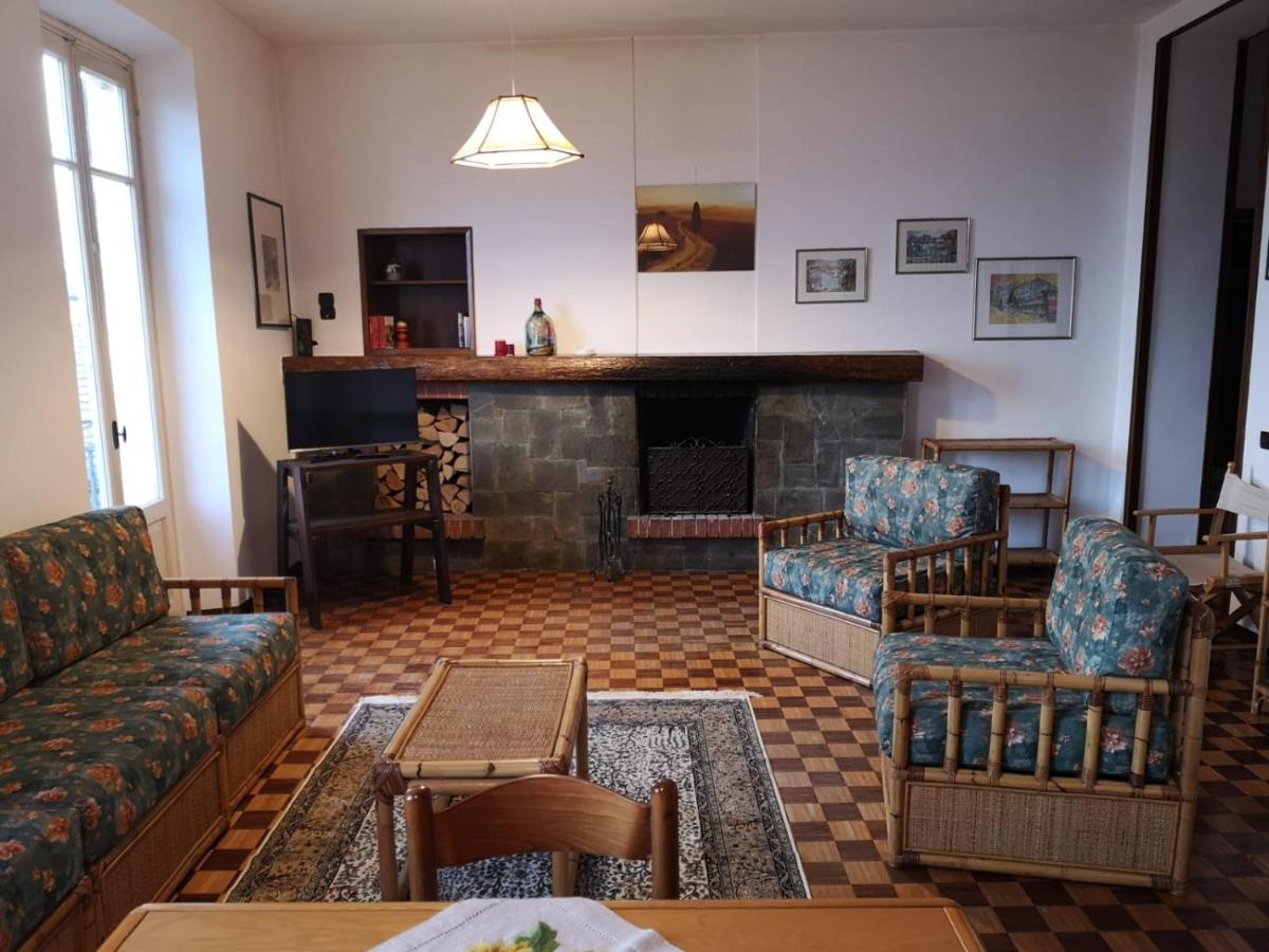 Appartamento Le Due Rocche Arona Kültér fotó
